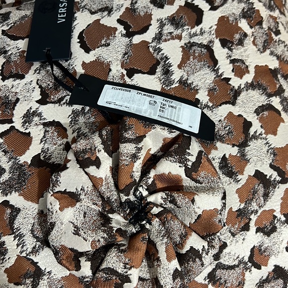 Versace Leopard Jacquard Cushion - Picture 3 of 4